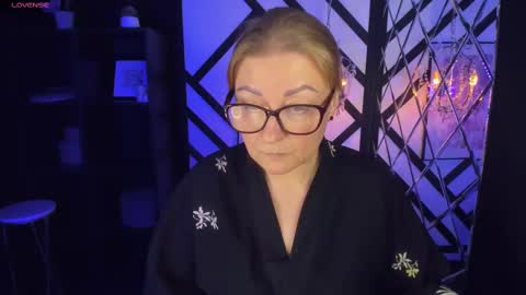 Alexandra online show from February 15, 1:42 am