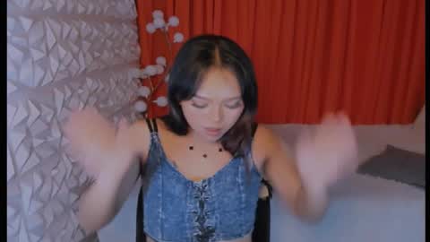 alexandrafoster online show from March 17, 6:24 pm