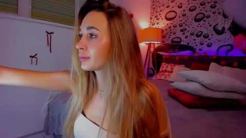 AlexaWilds online show from February 8, 3:37 pm