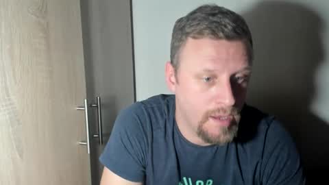 Snapshot of alexboy2022 chatting on March 1, 1:43 am onlyfans..alexyno2022 online show from March 1, 1:43 am