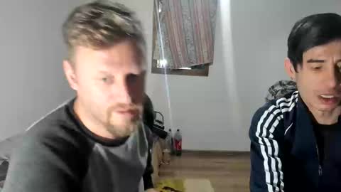 Snapshot of alexboy2022 chatting on December 11, 5:47 pm onlyfans..alexyno2022 online show from December 11, 5:47 pm