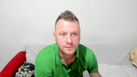 Snapshot of alexboy2022 chatting on January 24, 12:10 pm onlyfans..alexyno2022 online show from January 24, 12:10 pm