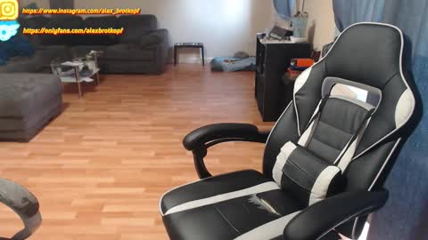 Alex online show from October 22, 2:19 pm