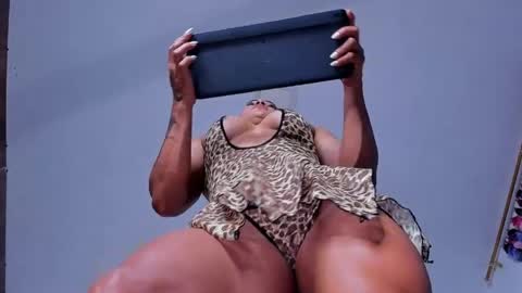 alexiafit online show from April 20, 8:45 pm