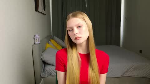 Alexia online show from April 20, 9:23 am