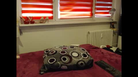 alexie33 online show from April 14, 2:53 pm