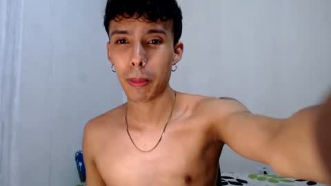 Alexis online show from July 28, 4:39 pm