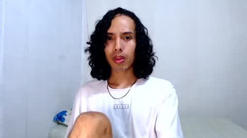 Alexis online show from June 24, 11:17 am