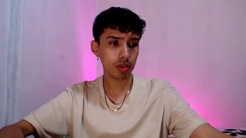 Alexis online show from July 26, 1:41 pm