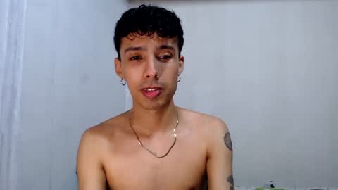 Alexis online show from July 28, 6:20 pm