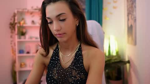 Alexis online show from February 24, 7:50 pm