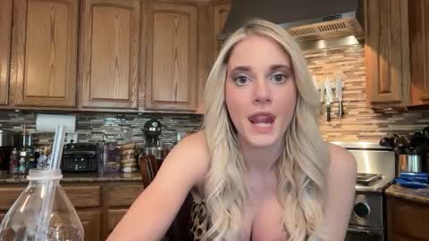 alexispaige06 online show from February 23, 11:07 pm