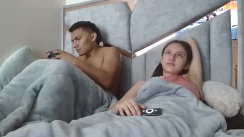 alex y luisa online show from November 11, 4:31 pm