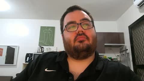 alexxxbear online show from February 11, 9:35 pm