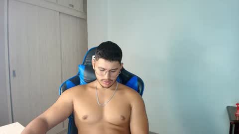 alexys_xx online show from November 23, 6:50 pm