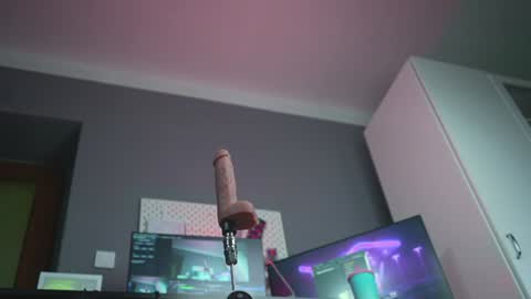 richandalfa online show from February 22, 10:19 am