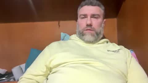 alfali online show from March 3, 9:11 pm