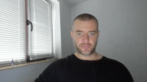 alfiesolomons87 online show from November 27, 8:33 am