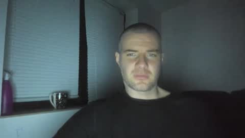 alfiesolomons87 online show from February 16, 8:40 pm