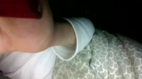 Edgarrrdd1021 online show from April 8, 11:41 pm