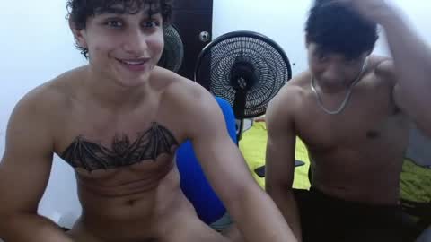 alfred_cantillo online show from April 10, 4:07 am