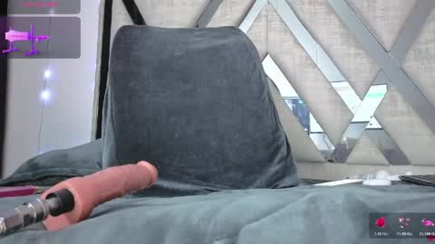 Carolina Join The Fan Club  online show from April 21, 1:42 am