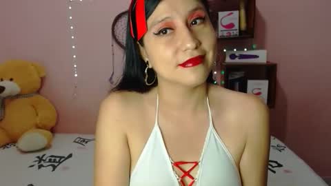 alixia online show from February 24, 10:35 pm