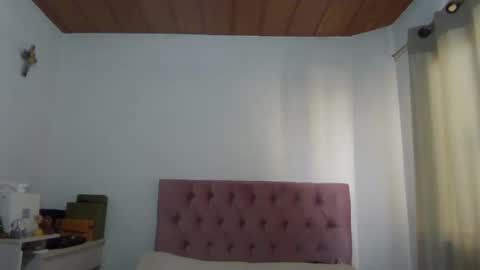 Snapshot of alia_lombardi chatting on February 5, 12:49 pm Alia      Anjali  online show from February 5, 12:49 pm