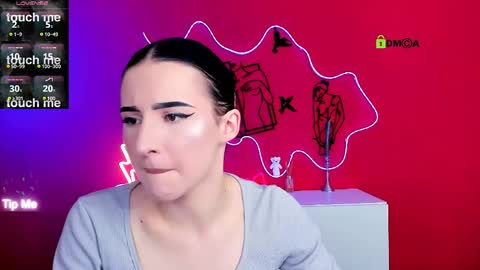alia skay online show from May 13, 7:01 pm