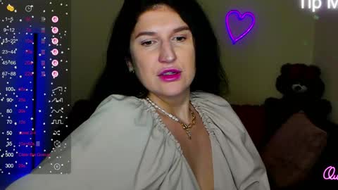 Alianna online show from June 5, 10:42 am