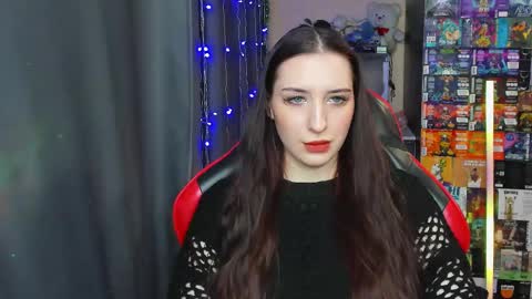 Snapshot of alice_bailey chatting on February 22, 5:35 pm Alice online show from February 22, 5:35 pm