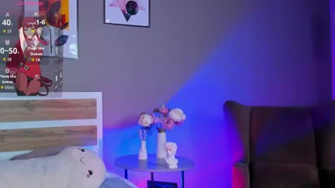 Alice online show from April 19, 6:10 pm