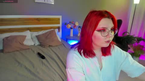 Alice online show from April 8, 11:24 am