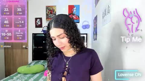 alice and amber online show from November 3, 8:54 pm