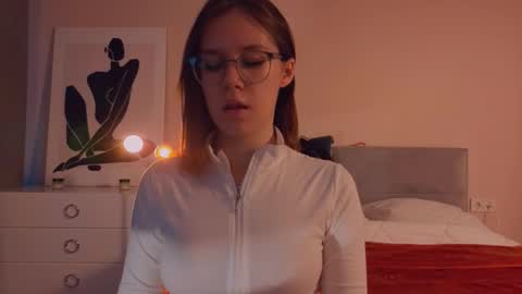 Alice online show from September 18, 6:50 am