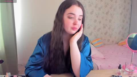 Alice online show from April 16, 10:59 am