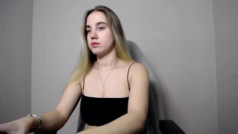 Alice online show from December 14, 6:30 am