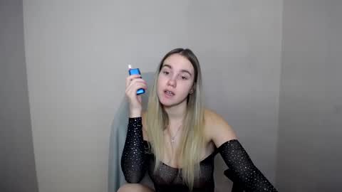 Alice online show from November 7, 8:44 pm