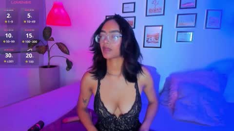 alice_simmons online show from November 17, 2:30 pm