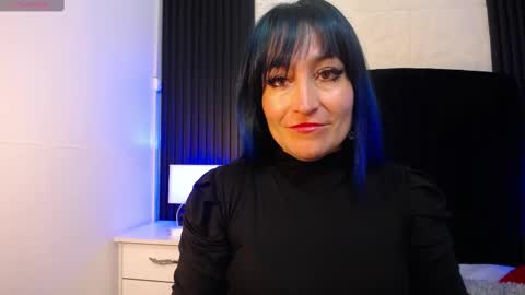 Alice online show from October 15, 7:37 pm