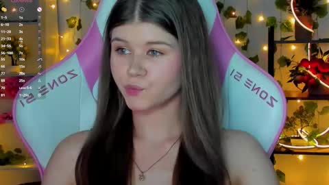 Alice online show from November 27, 4:25 pm