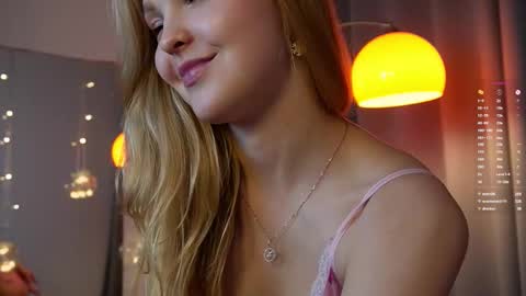 Alice  online show from January 9, 6:13 pm