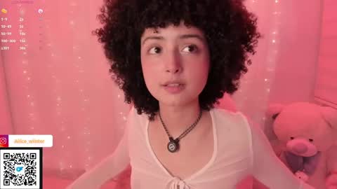 Alice  online show from September 19, 6:22 pm