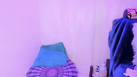 Alice  online show from March 1, 1:21 am