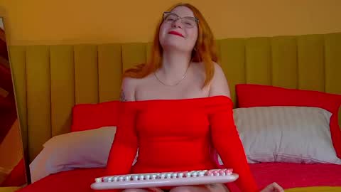 Alice online show from April 11, 6:34 pm