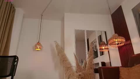 aliceblaker_ online show from March 13, 4:38 am