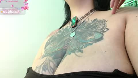 Alice Brinck online show from December 14, 12:44 am