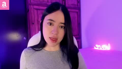 Snapshot of alicee_2 chatting on February 26, 8:58 pm Aliceee  ..   97YP9VWGZHrefnav wishlist lists 1 online show from February 26, 8:58 pm