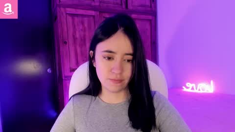 Snapshot of alicee_2 chatting on February 27, 5:15 pm Aliceee  ..   97YP9VWGZHrefnav wishlist lists 1 online show from February 27, 5:15 pm