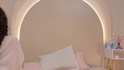 alice online show from March 26, 9:20 pm